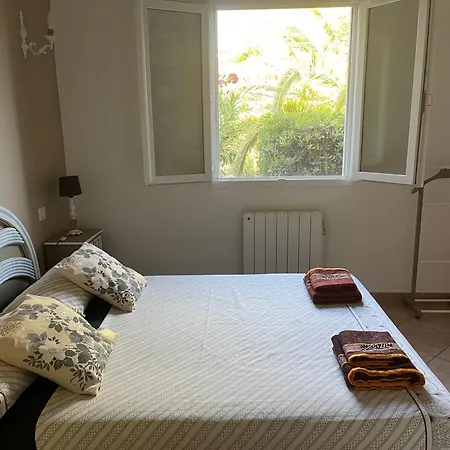 Casa Rossa Tatil Evi *